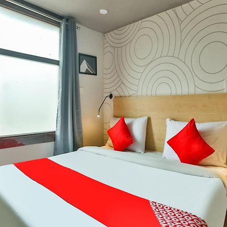 Hotel O Happy Inn Δελχί Εξωτερικό φωτογραφία